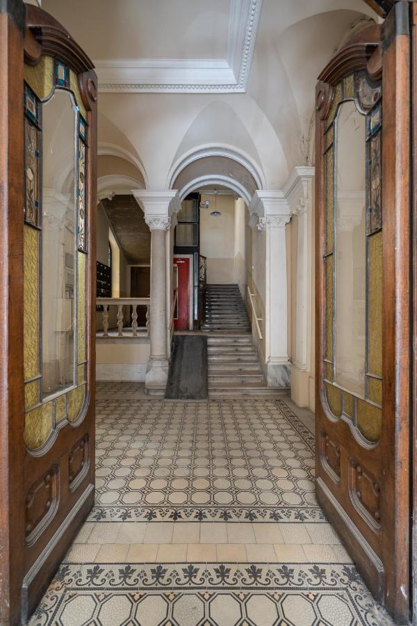 Studio Apollo Budapest Kültér fotó