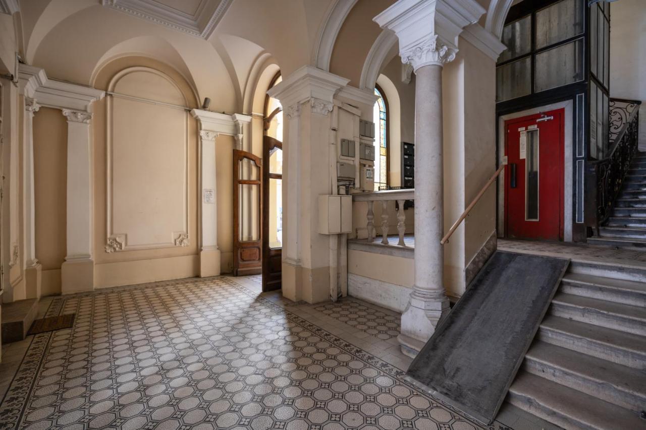 Studio Apollo Budapest Kültér fotó